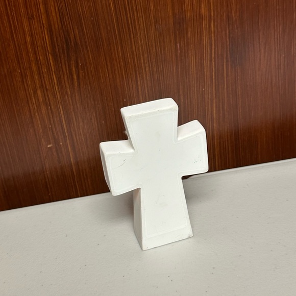 First Communion Holy Sacrament Lighted Tabletop Cross - Picture 7 of 11